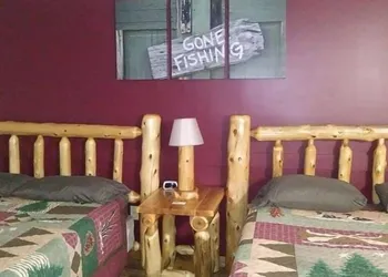 Briarwood Motor Inn hotel thumbnail 5