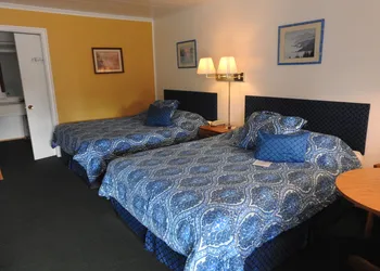 The Trails Inn hotel thumbnail 6