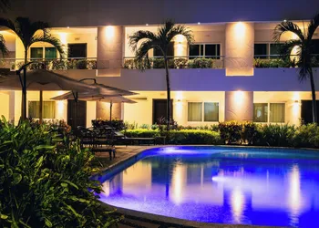 Luxury Hotel Inn hotel thumbnail 4
