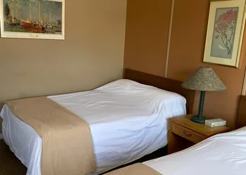 Ashern Motor Hotel hotel thumbnail 4