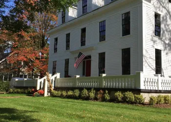 Judson Heath Colonial Inn hotel thumbnail 2