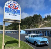 Winchester Bay Inn hotel detail image 4