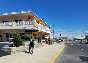 The Coral Sands Motel hotel thumbnail 3