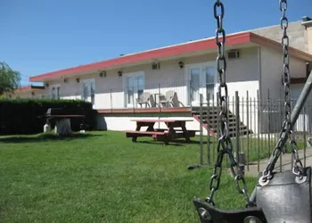 Falcon Resort hotel thumbnail 6