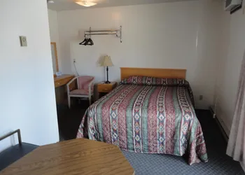 Falcon Resort hotel thumbnail 7