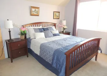 Falcon's Nest Bed & Breakfast hotel thumbnail 7