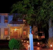 Bybee's Historic Inn hotel detail image 4