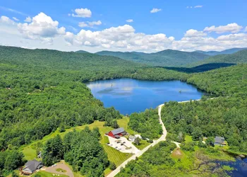 Mountain Meadows Lodge hotel thumbnail 5