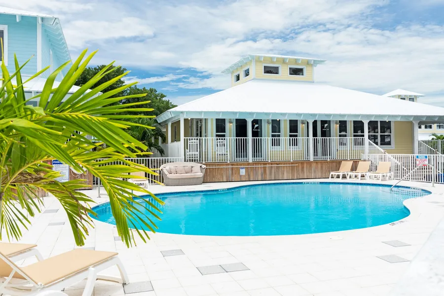 Dolphin Point Villas hotel detail image 2