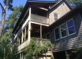 Cypress Moon Inn hotel thumbnail 3