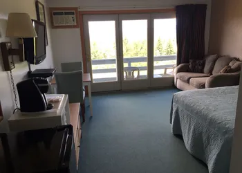 Kineo View Lodge hotel thumbnail 8