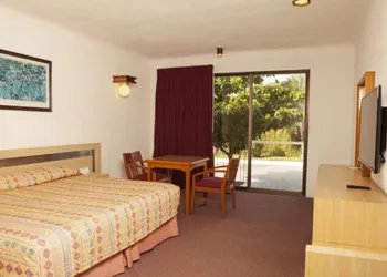 Hotel Paradise Inn hotel thumbnail 5