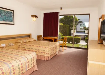 Hotel Paradise Inn hotel thumbnail 7