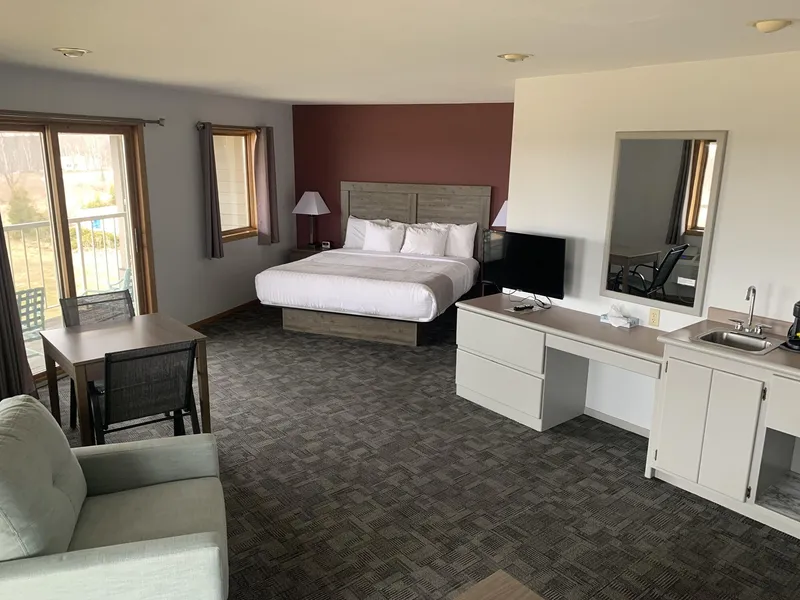 Cherry Hills Golf & Lodge hotel detail image 6