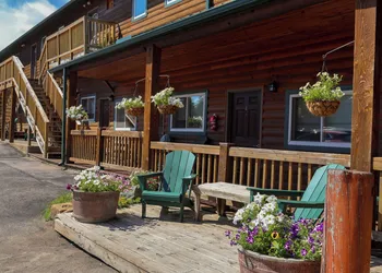 Adventure Inn hotel thumbnail 6