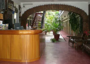 Hotel Azteca hotel thumbnail 3