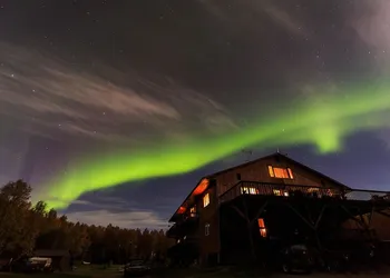 Alaska Grizzly Lodge hotel thumbnail 2