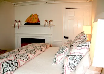 Ships Inn hotel thumbnail 7