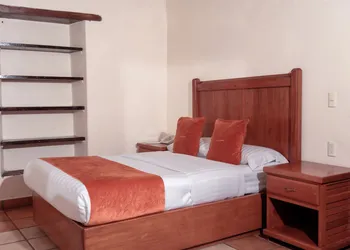 Hotel La Casona hotel thumbnail 7