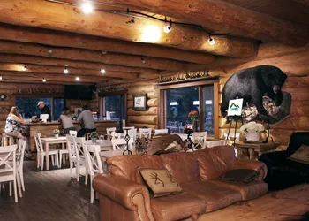 Rock Lake Lodge hotel thumbnail 5