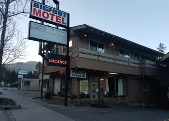 Bigfoot Motel hotel thumbnail 2