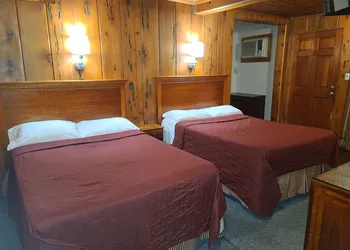 Bigfoot Motel hotel thumbnail 8
