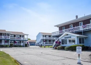 The Villager Motel hotel thumbnail 2