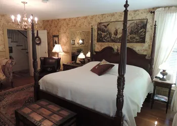 1868 Magnolia House Inn hotel thumbnail 8