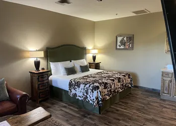 Prickly Pear Inn hotel thumbnail 6