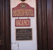 Decker Hotel & Bar hotel detail image 3