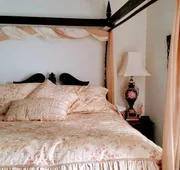 Colonial Beach Plaza Bed & Breakfast hotel detail image 7