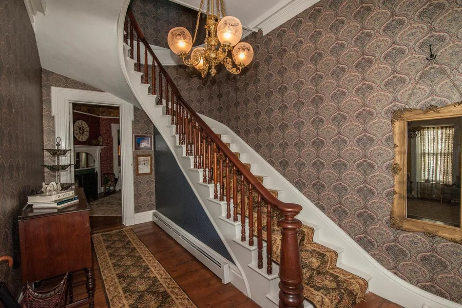 I.B. Munson House hotel detail image 6