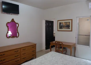 Motel El Nido hotel thumbnail 8