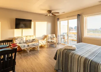 Hatteras Harbor Marina hotel thumbnail 6