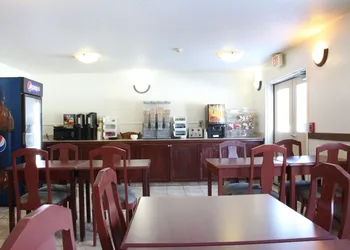 Sunset Inn and Suites hotel thumbnail 3