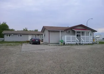 Moosomin Motel hotel thumbnail 2