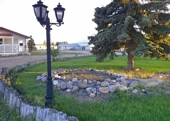 Moosomin Motel hotel thumbnail 3