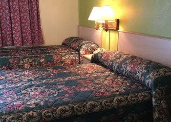 Shaws Komfort Motel hotel thumbnail 4