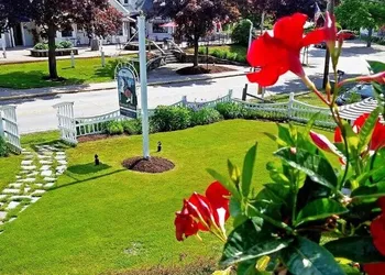 Hartwell House Inn hotel thumbnail 5