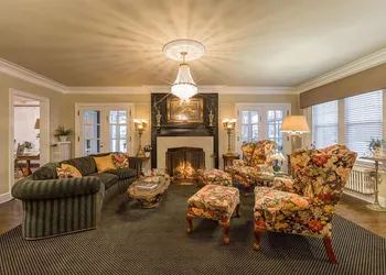 Knob Hill Bed & Breakfast hotel thumbnail 8