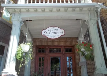 Le 100 St-Laurent hotel thumbnail 7