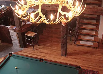 Saint Huberts Lodge hotel thumbnail 3
