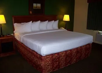 Borger Ambassador Inn hotel thumbnail 5