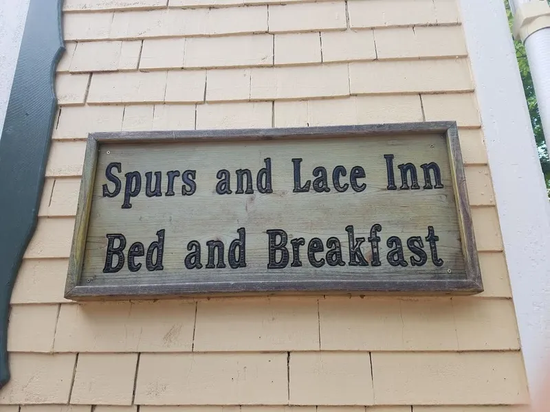 Spurs n Lace Bed & Breakfast Inn hotel detail image 6