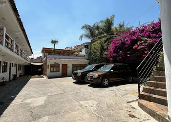 Hotel las bugambilias hotel thumbnail 3