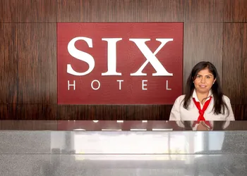 Six Hotel Guadalajara Expiatorio hotel thumbnail 8