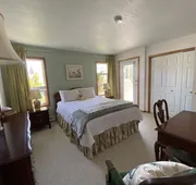 Crown House Bed & Breakfast hotel detail image 7