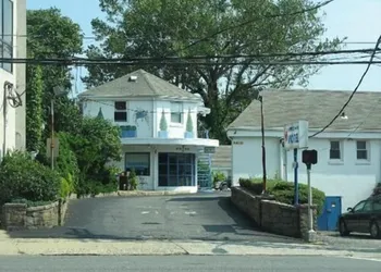 Mamaroneck Motel hotel thumbnail 2