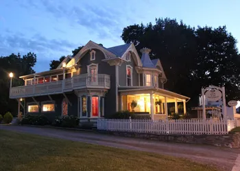 Inn of the Shenandoah hotel thumbnail 2