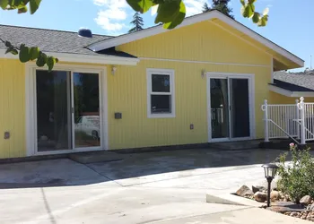 Yosemite Plaisance Bed & Breakfast hotel thumbnail 2